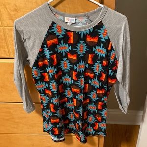 LuLaRoe Top! 🤍